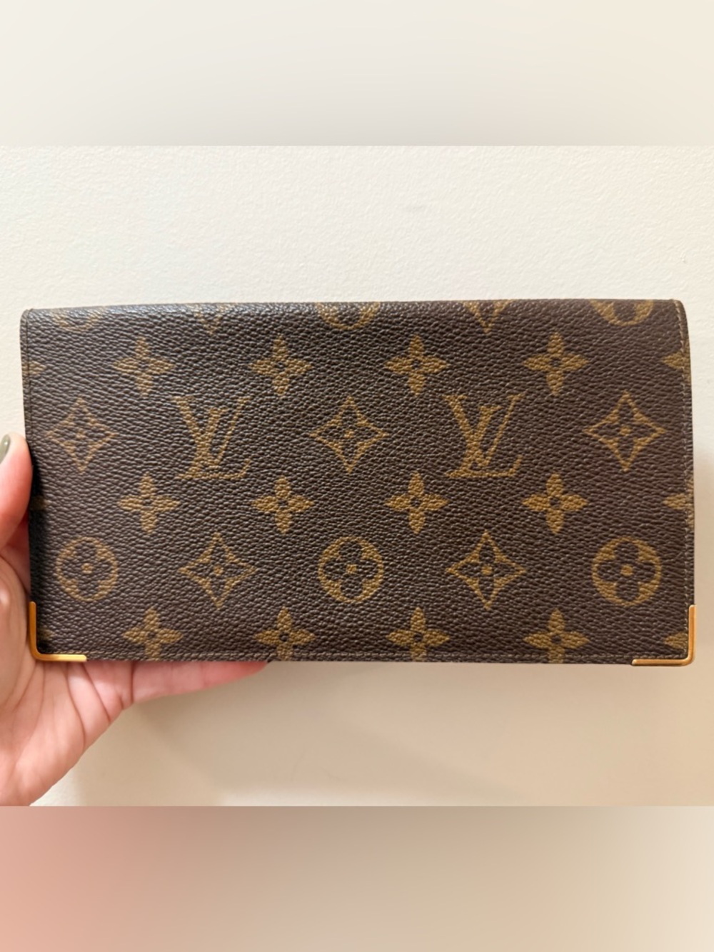 *Vintage* Authentic Louis Vuitton Monogram Long Bifold Wallet